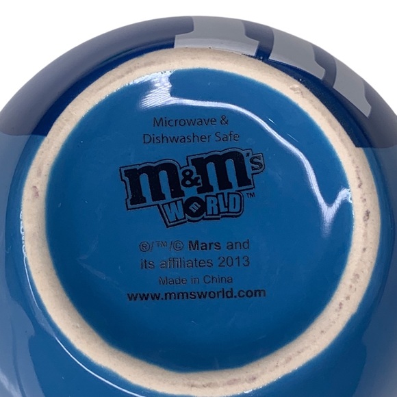 M&M'S World Blue 2013 Coffee Tea Mug - Picture 5 of 5